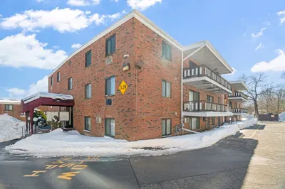80 N. Warren Street #30 1