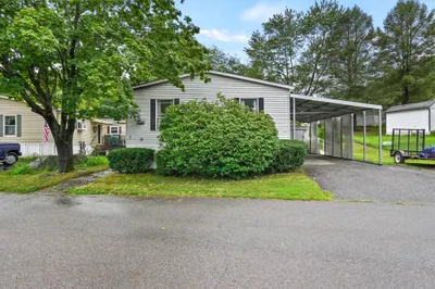 43 Ashley Ln