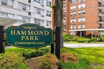 20 Hammond Pond Parkway #305