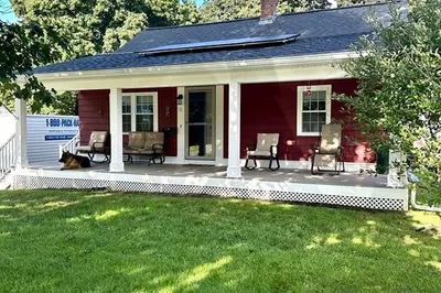 30 Brookhaven Rd 1