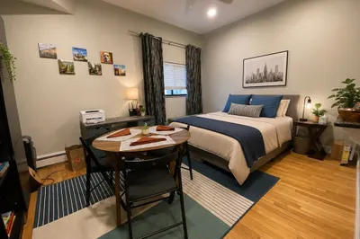 511 Beacon Street #5 1