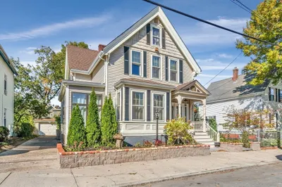 56 New Park St 1
