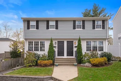 11 Evergreen Ln #11 1