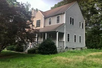 337 Taunton St 1