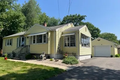 44 Wallace Ave 1