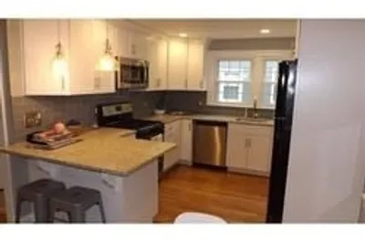 18 Brooks Avenue #1