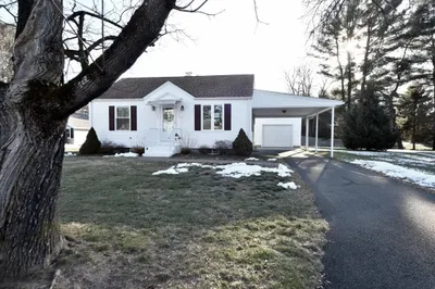 36 Berkshire Drive 1