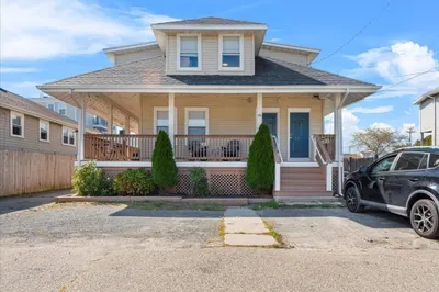 49-a Massasoit Ave #2
