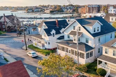 18 Tewksbury St #2 1