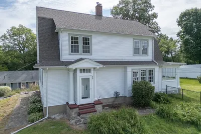 85 Dudley St 1