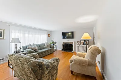 16 Fern Drive 1