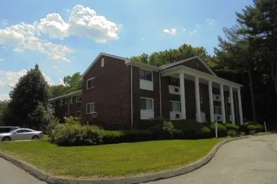 72 Barrett Street #311