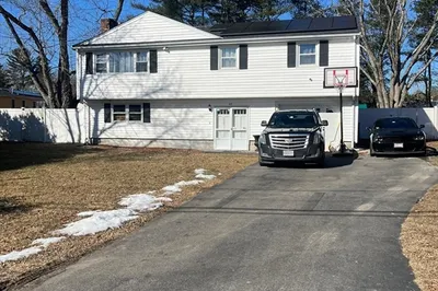 97 Coweeset Drive