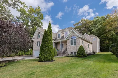 9 Hillside Avenue 1