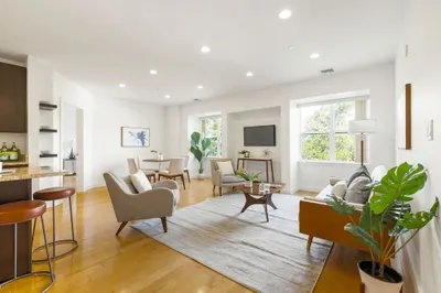 65 Beacon St #403 1