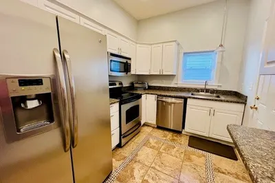 9 Rice Street #2