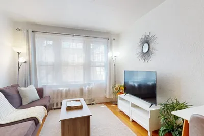 90 Kilsyth Rd #43Furnished