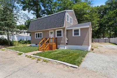 3 Greystone Road 1