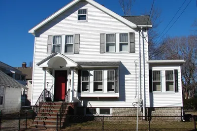 128 Brooks Ave