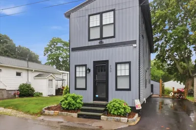 230 Cedar Ave 1