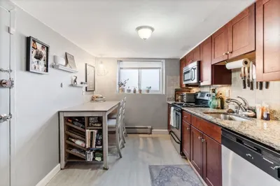 16 Bryon Rd #2