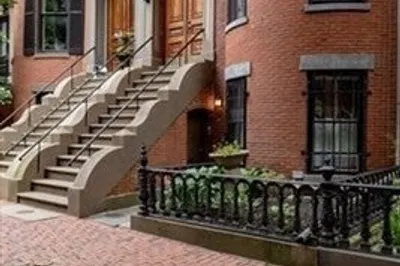 174 West Brookline Street #1