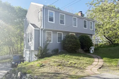 14 Kings Ct #14 1
