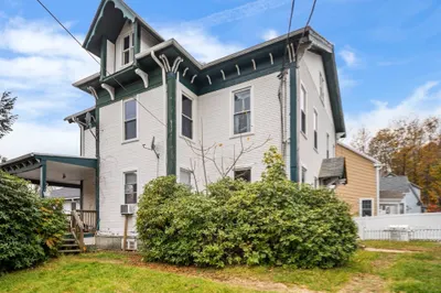 35 Cedar St #6 1