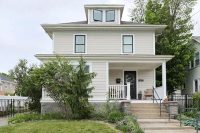 42 Bromfield St 1