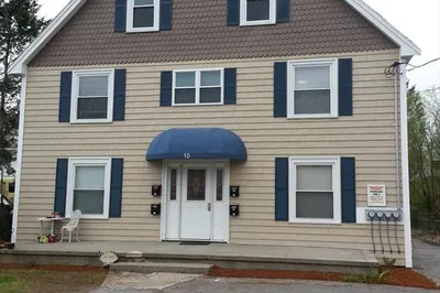 10 Linden Street #2-R 1