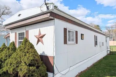 404 Southwick Road #4 1