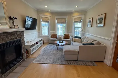31 Mt Vernon St #3 1