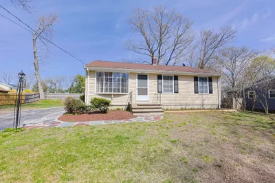 74 Allen Ave