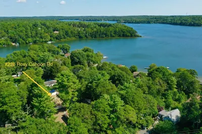 226 Roxy Cahoon Rd