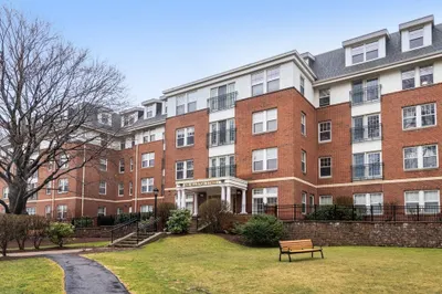 300 Allston St #513