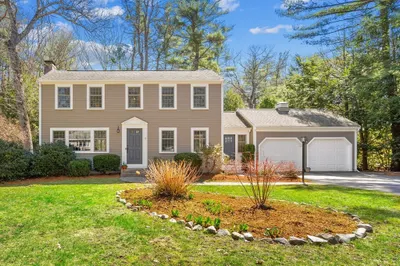 13 Mohegan Road 1
