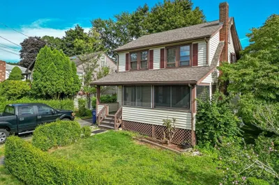 35 Newton Ave