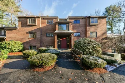 31 Highwood Dr #31