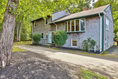 6 Mapleton St 1