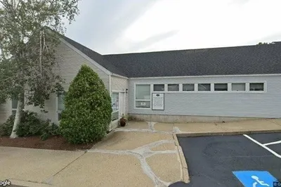 201 Quincy St 1