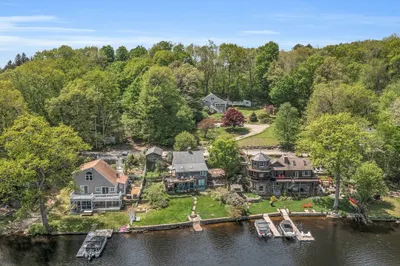11 Overlook Dr