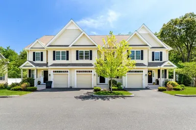 42 Pleasant Street #20 1