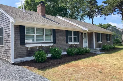 95 Duck Pond Road Ext