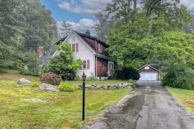 54 Rockwood Rd 1