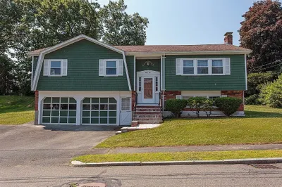 66 West Park Dr 1