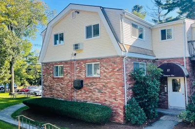 11 Wampus Ave #10