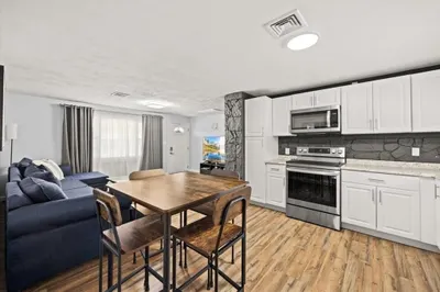 109 Lester Road 1
