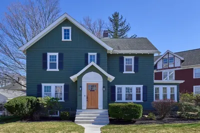 108 Longfellow Rd
