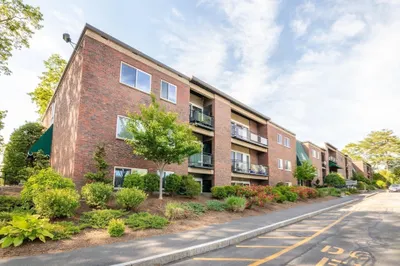 1202 Greendale Ave #133 1