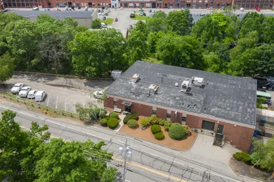 823 Pleasant Street 1